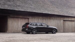 V90 T8 Ultra Executive Edition